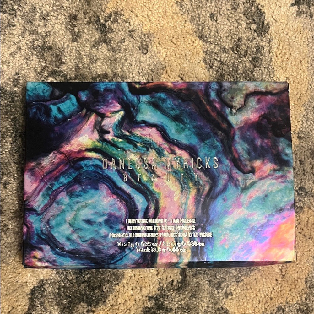 Danessa Myricks Beauty Iridescent Eyeshadow Palette